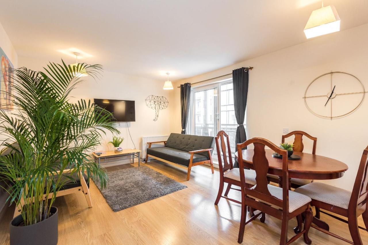 Elegant 2 Bedroom City Centre Apartment - Free Parking - Private Balcony EDI Eksteriør bilde